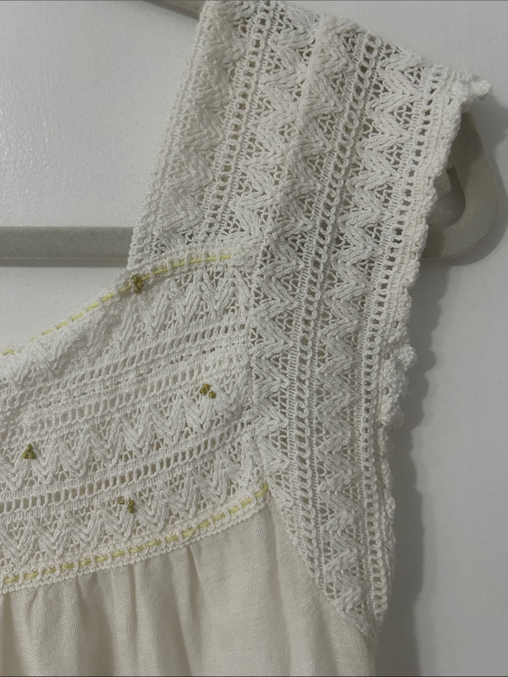 Free People Cream Crochet Yoke Tribal Tiered Bohemian Tank Top Size Small - Picture 2 of 15
